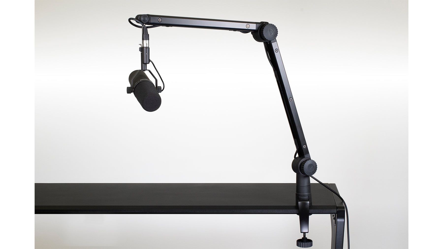 BCM-300 Deluxe Broadcast Mic Stand